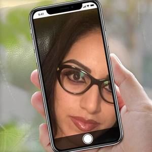 Meet your Posher, Edith